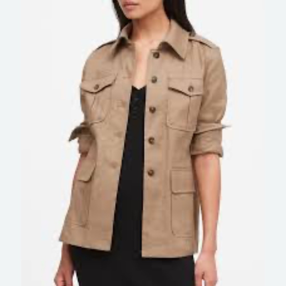 Banana Republic Tan Utility Jacket with Structured Design